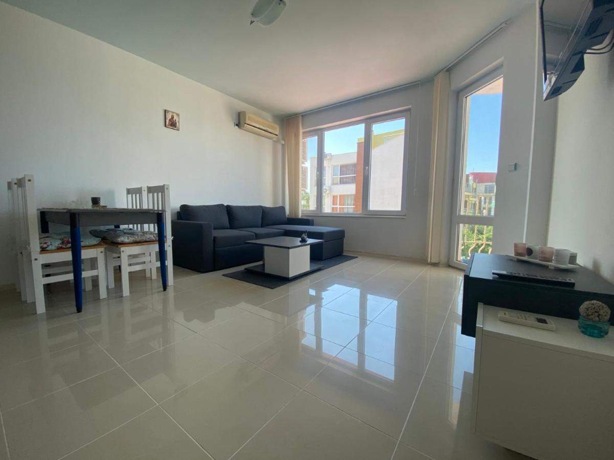 First Line On The Beach Cosy Sea Paradise Apartments Kavarna Dış mekan fotoğraf