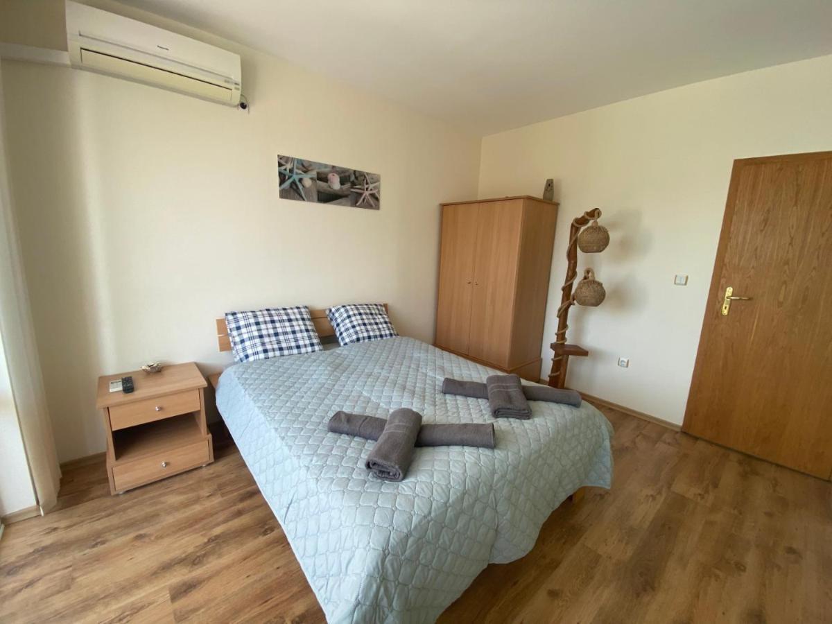 First Line On The Beach Cosy Sea Paradise Apartments Kavarna Dış mekan fotoğraf