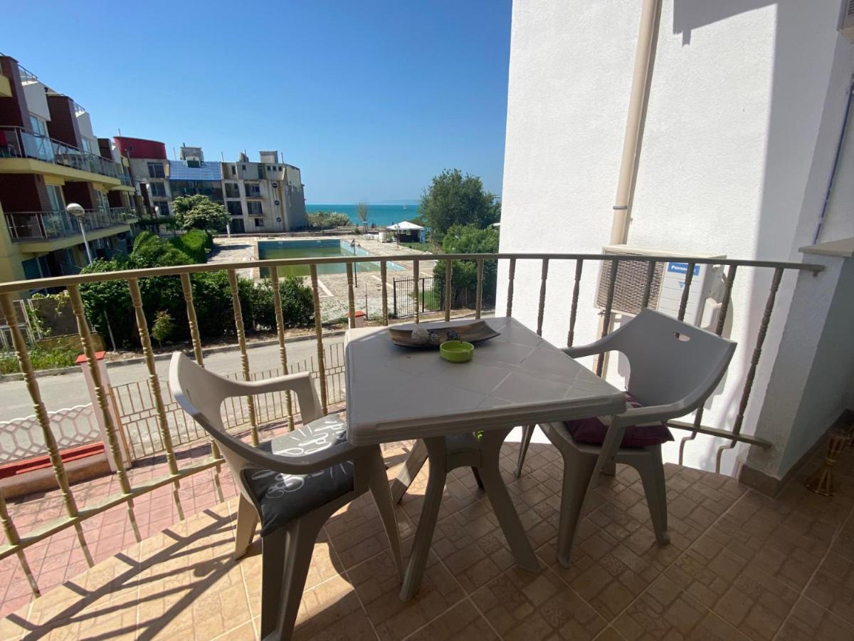 First Line On The Beach Cosy Sea Paradise Apartments Kavarna Dış mekan fotoğraf