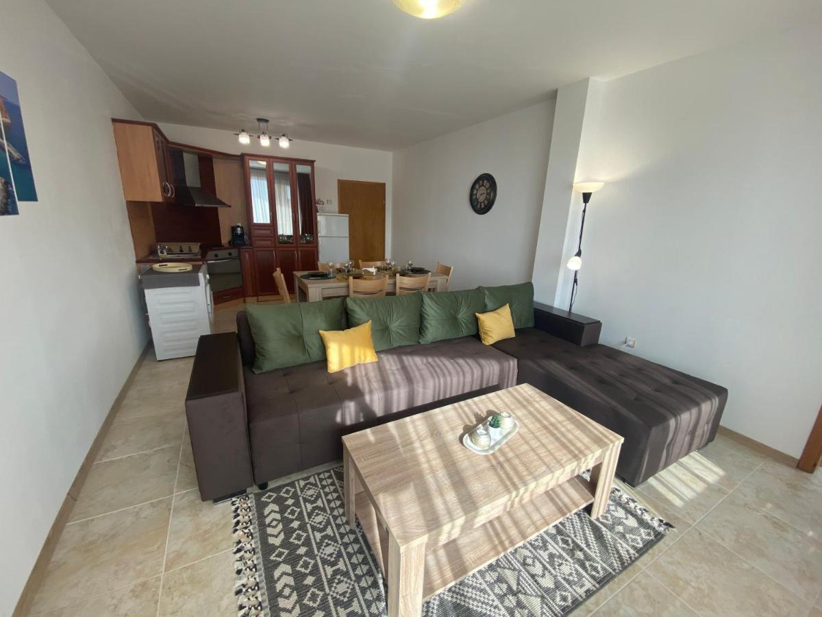 First Line On The Beach Cosy Sea Paradise Apartments Kavarna Dış mekan fotoğraf