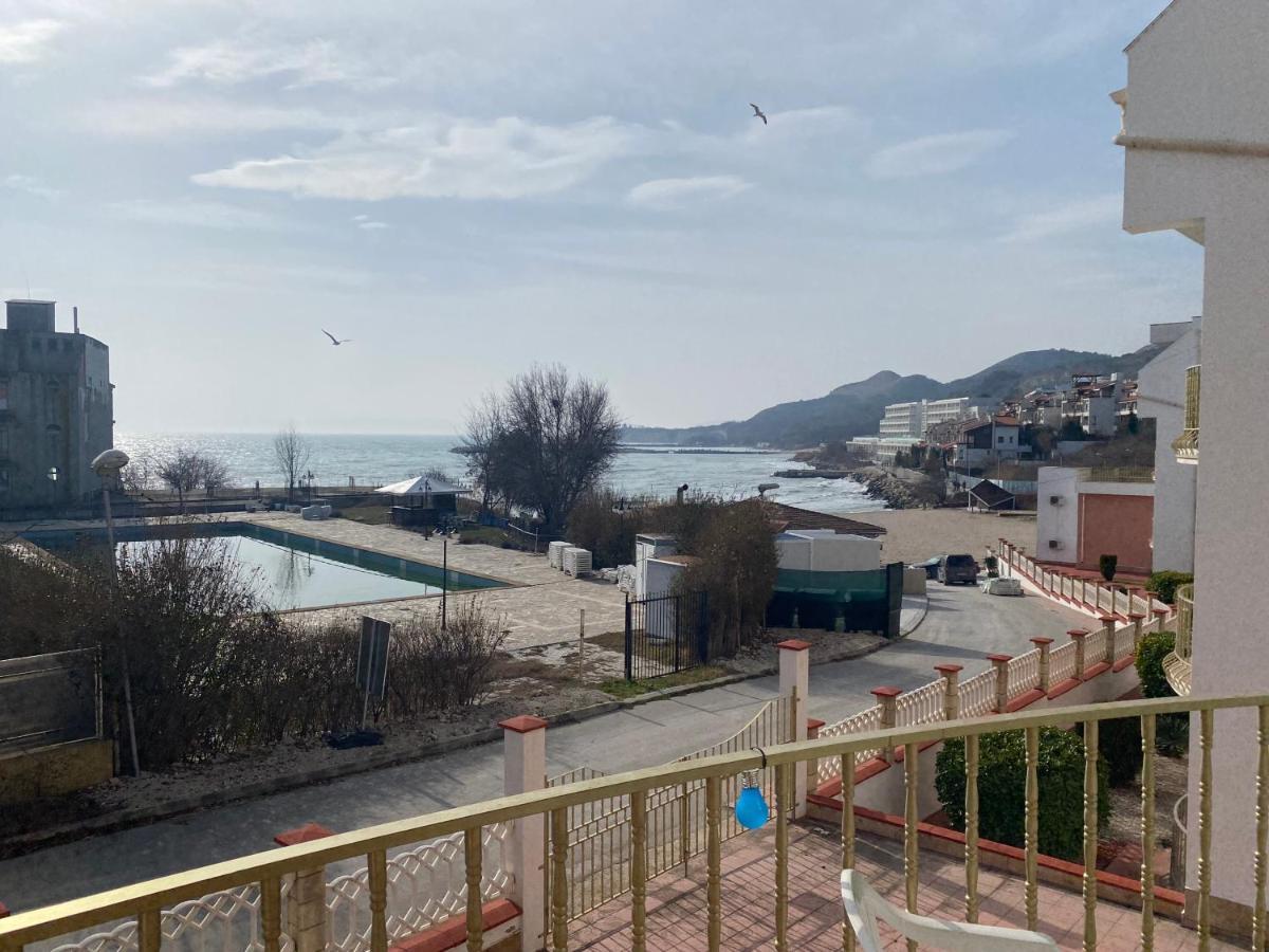First Line On The Beach Cosy Sea Paradise Apartments Kavarna Dış mekan fotoğraf