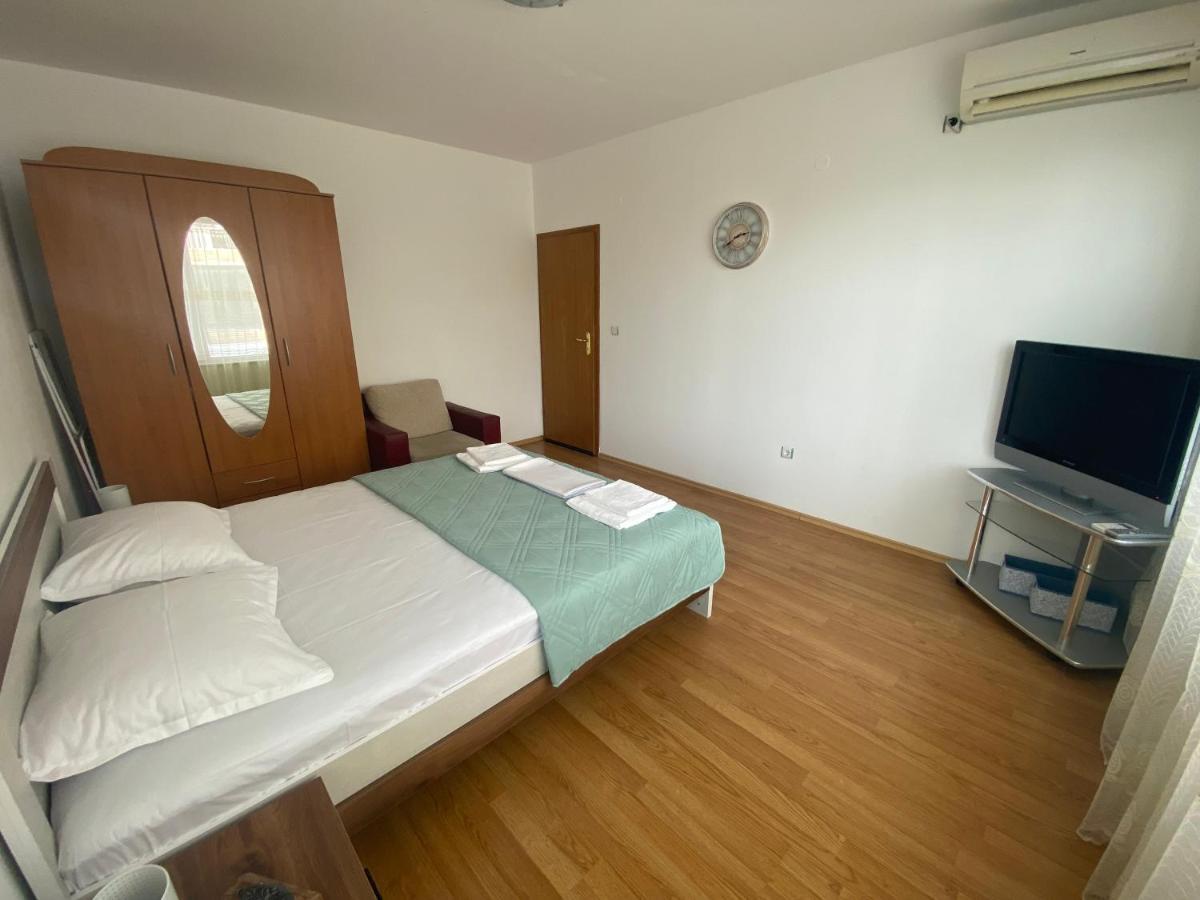 First Line On The Beach Cosy Sea Paradise Apartments Kavarna Dış mekan fotoğraf