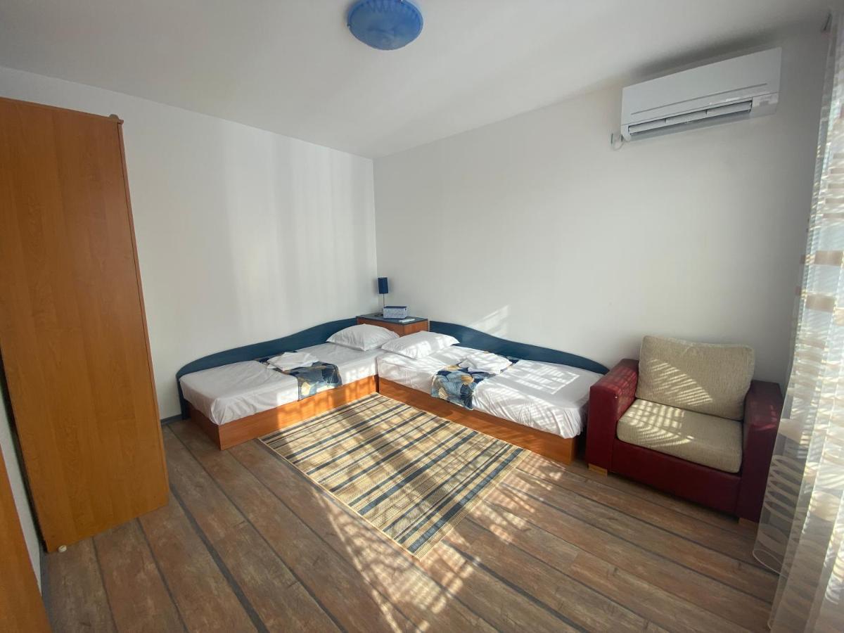 First Line On The Beach Cosy Sea Paradise Apartments Kavarna Dış mekan fotoğraf