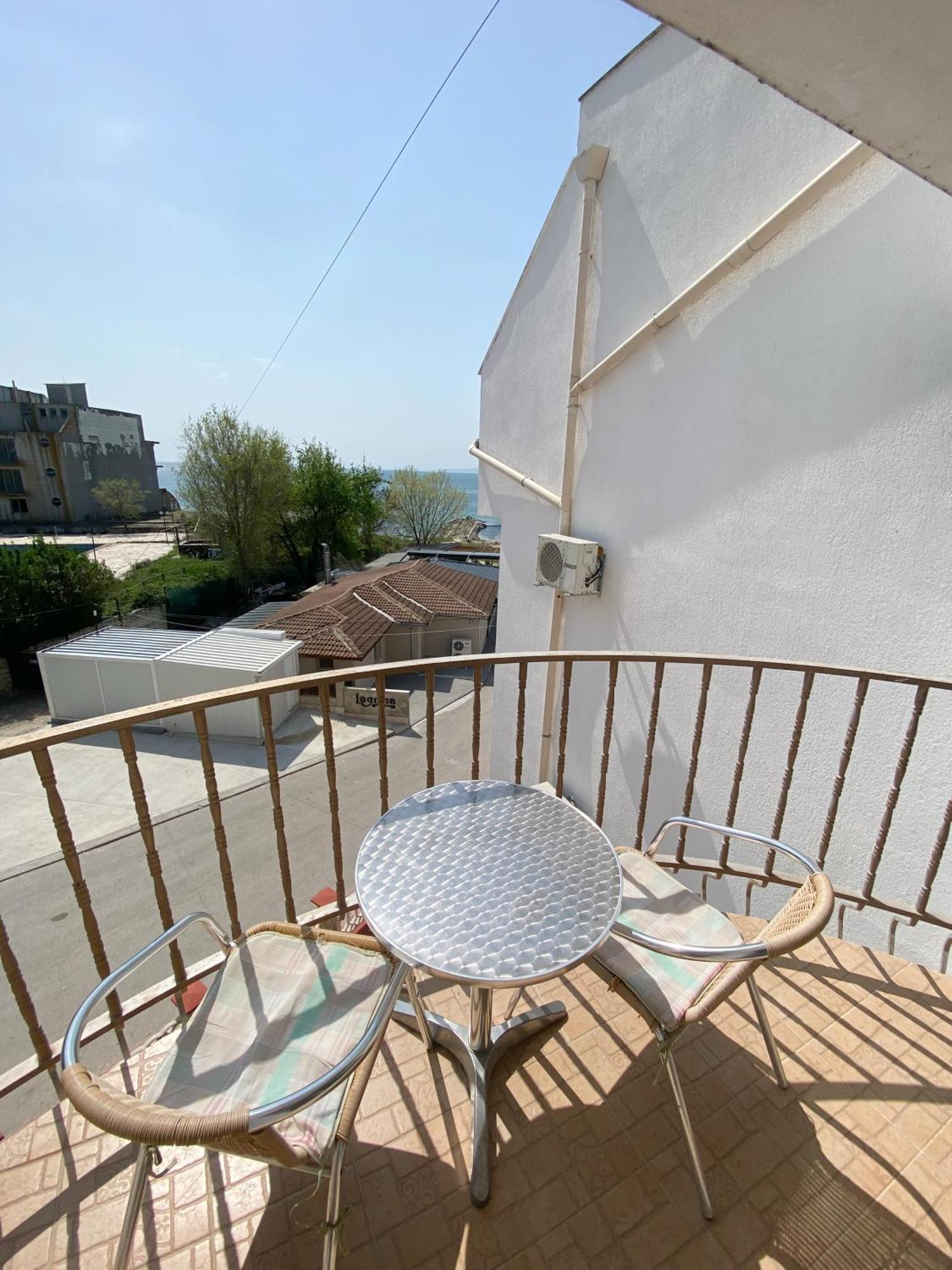 First Line On The Beach Cosy Sea Paradise Apartments Kavarna Dış mekan fotoğraf
