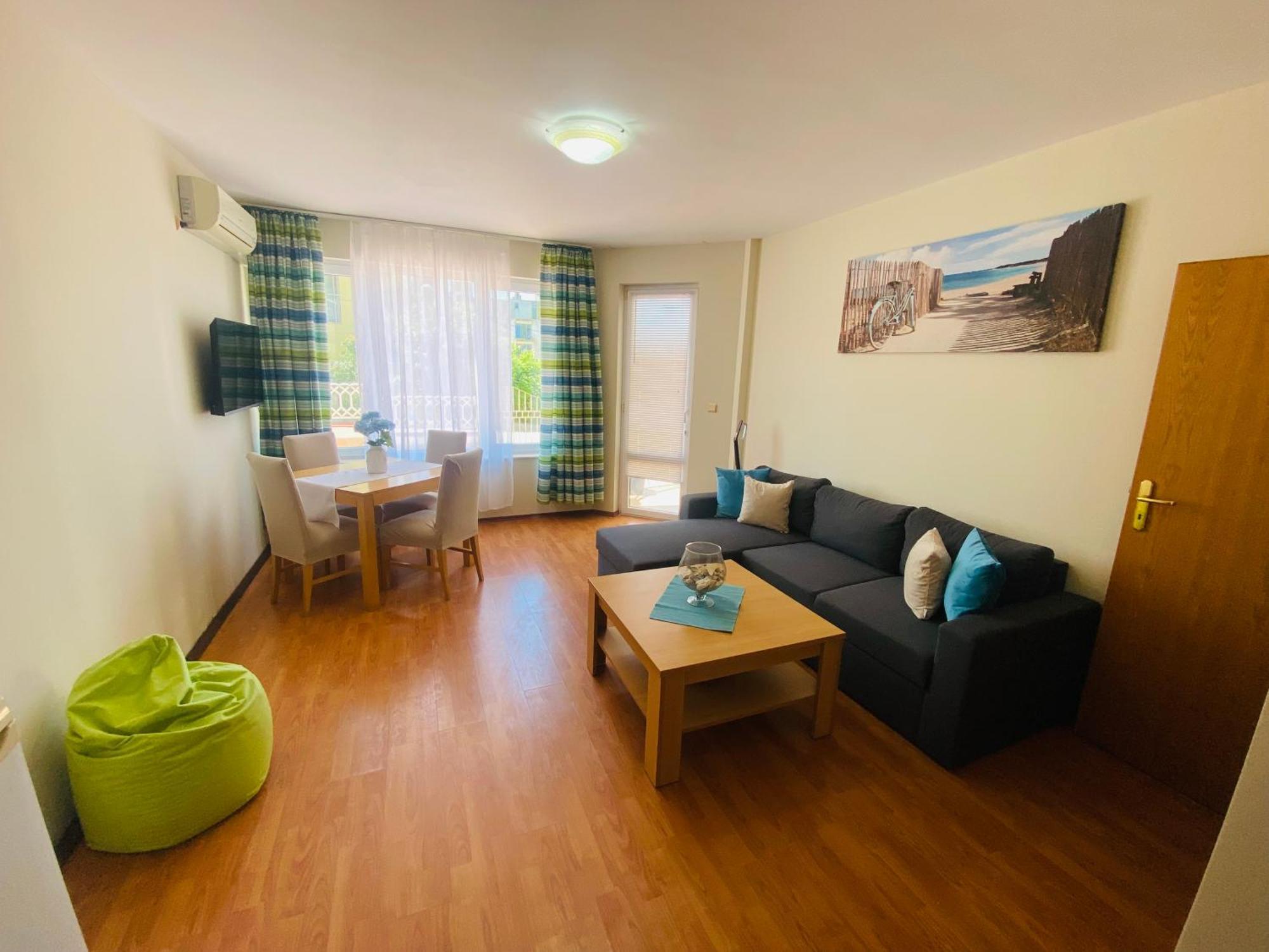 First Line On The Beach Cosy Sea Paradise Apartments Kavarna Dış mekan fotoğraf